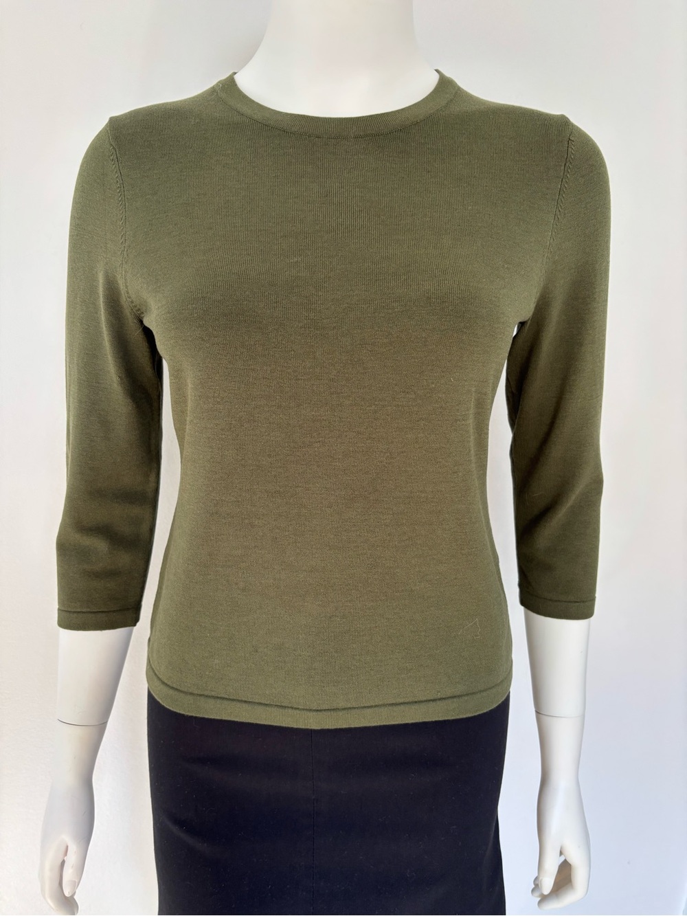 Alexandra Bartlett Silk Cotton Olive Green Crewneck Sweater